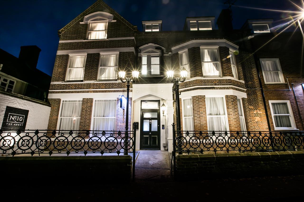 Apartments At Number 10 The Abbey NWI Eksteriør bilde